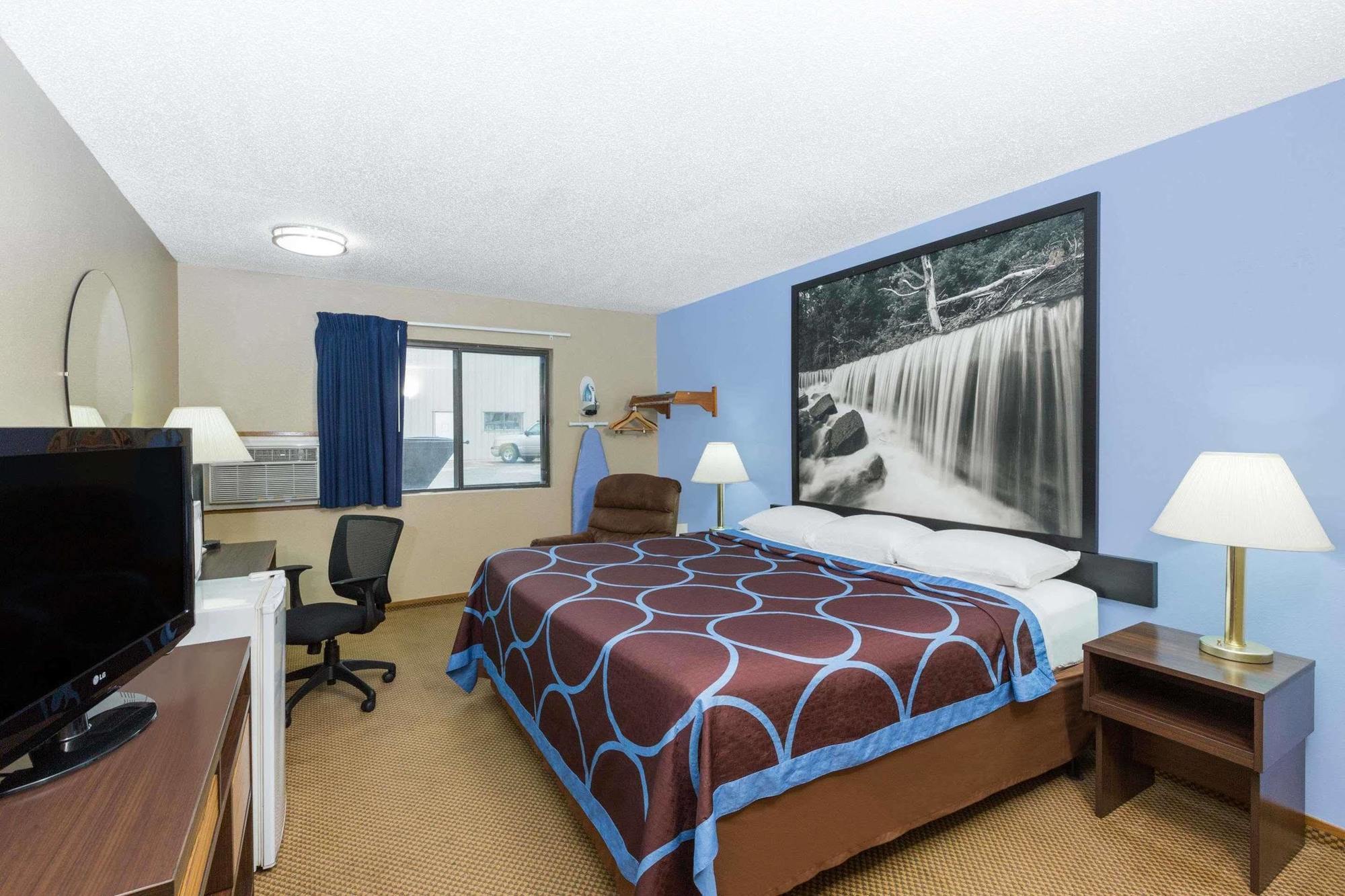 Super 8 By Wyndham Manhattan Ks Eksteriør billede